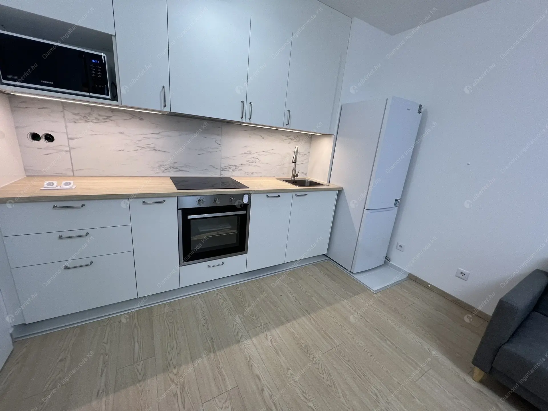 Kiadó albérlet 291000 Ft/hó áron: Budapest, XIII. kerület  Kassák Lajos utca. Mérete: 38 nm, 1 szobás | Alberlet.hu - 6443056