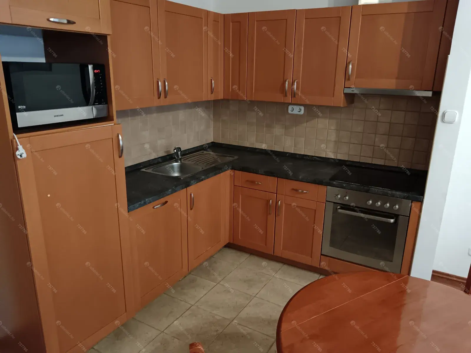 Kiadó albérlet 290000 Ft/hó áron: Budapest, XIII. kerület  Kassák Lajos utca. Mérete: 55 nm, 1 szobás | Alberlet.hu - 6640721