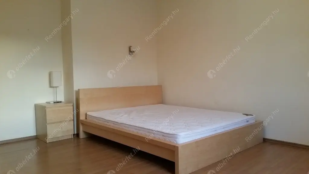 Kiadó albérlet 180000 Ft/hó áron: Budapest, XIII. kerület  Katona József utca. Mérete: 27 nm, 1 szobás | Alberlet.hu - 6571724