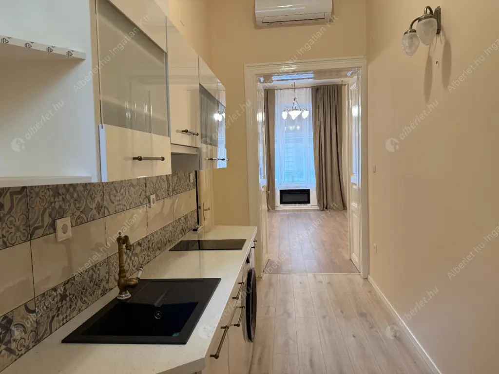 Kiadó albérlet 320000 Ft/hó áron: Budapest, XIII. kerület  Katona József utca. Mérete: 62 nm, 2 szobás | Alberlet.hu - 6563888