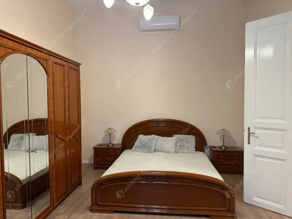 Kiadó albérlet 320000 Ft/hó áron: Budapest, XIII. kerület  Katona József utca. Mérete: 62 nm, 2 szobás | Alberlet.hu - 6563889