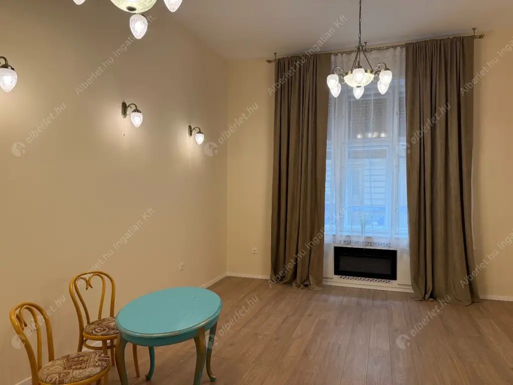 Kiadó albérlet 320000 Ft/hó áron: Budapest, XIII. kerület  Katona József utca. Mérete: 62 nm, 2 szobás | Alberlet.hu - 6563892