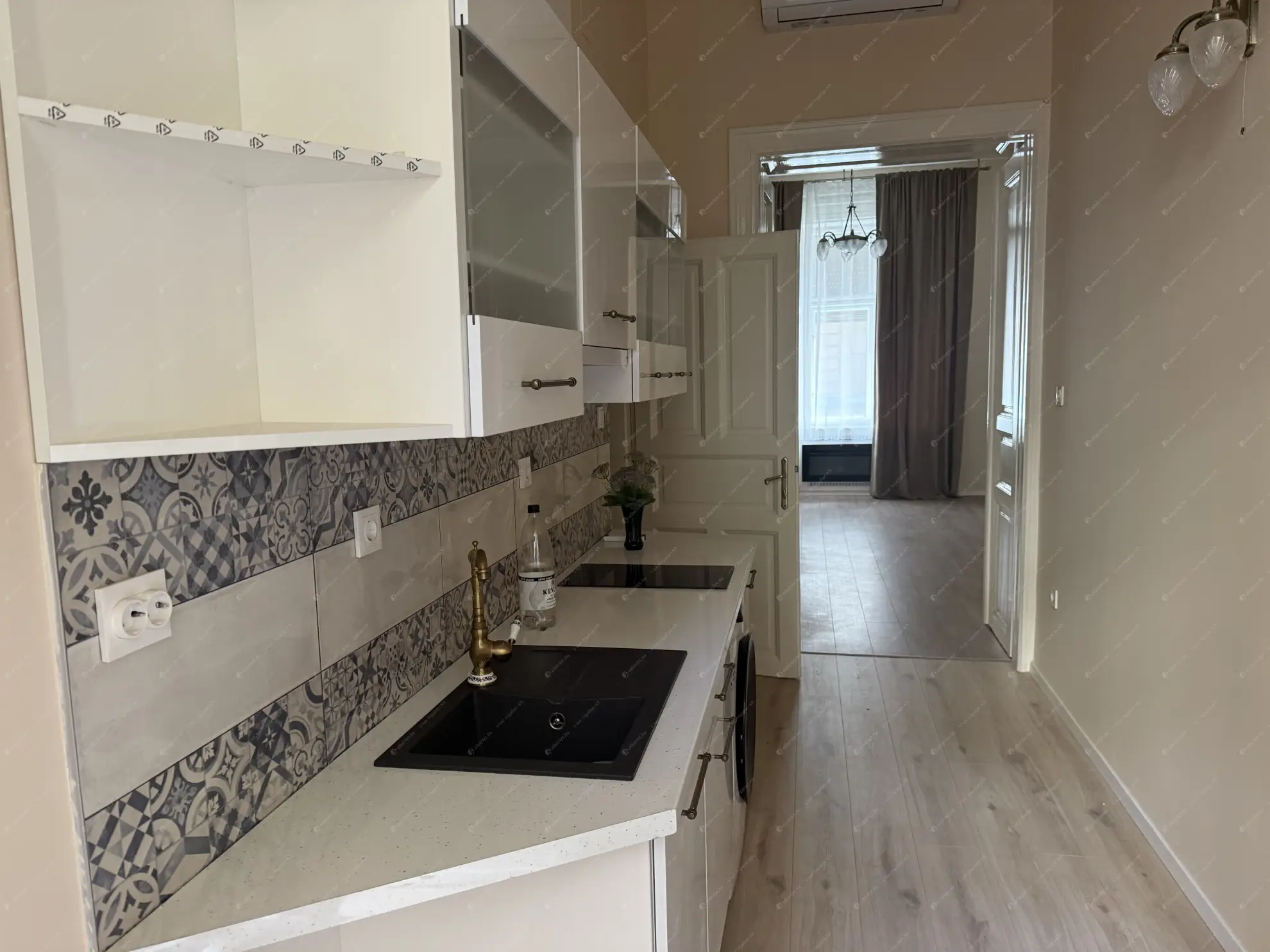 Kiadó albérlet 320000 Ft/hó áron: Budapest, XIII. kerület  Katona József utca. Mérete: 62 nm, 2 szobás | Alberlet.hu - 6558277