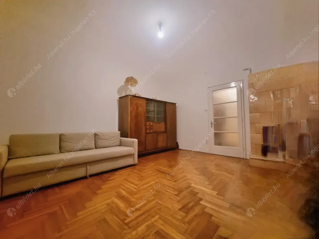 Kiadó albérlet 229000 Ft/hó áron: Budapest, XIII. kerület  Katona József utca. Mérete: 65 nm, 2 szobás | Alberlet.hu - 6616741