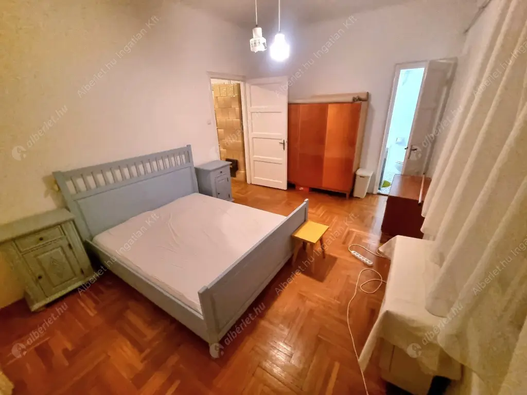 Kiadó albérlet 229000 Ft/hó áron: Budapest, XIII. kerület  Katona József utca. Mérete: 65 nm, 2 szobás | Alberlet.hu - 6616747