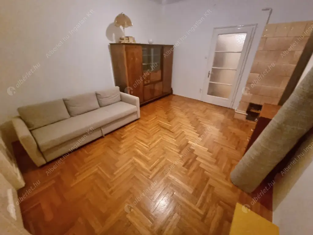 Kiadó albérlet 229000 Ft/hó áron: Budapest, XIII. kerület  Katona József utca. Mérete: 65 nm, 2 szobás | Alberlet.hu - 6616748