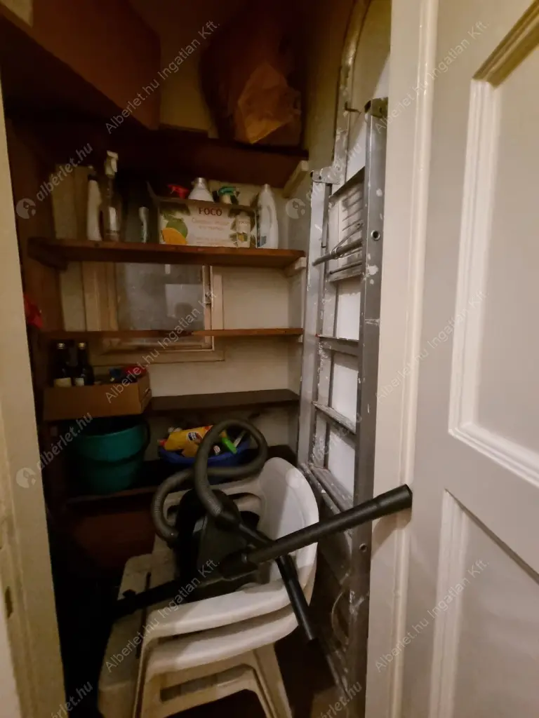Kiadó albérlet 229000 Ft/hó áron: Budapest, XIII. kerület  Katona József utca. Mérete: 65 nm, 2 szobás | Alberlet.hu - 6616750
