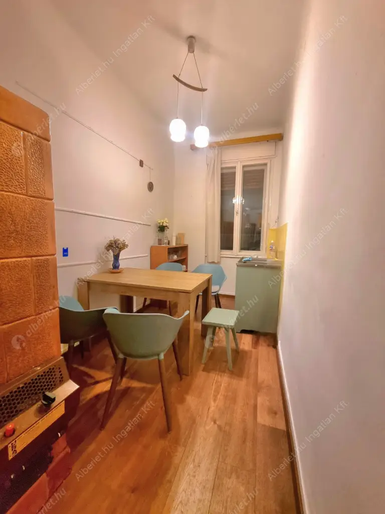 Kiadó albérlet 229000 Ft/hó áron: Budapest, XIII. kerület  Katona József utca. Mérete: 65 nm, 2 szobás | Alberlet.hu - 6616751