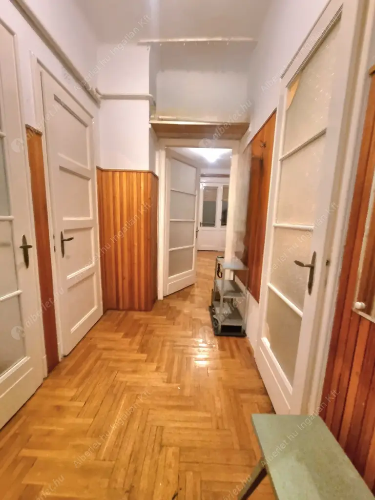 Kiadó albérlet 229000 Ft/hó áron: Budapest, XIII. kerület  Katona József utca. Mérete: 65 nm, 2 szobás | Alberlet.hu - 6616753