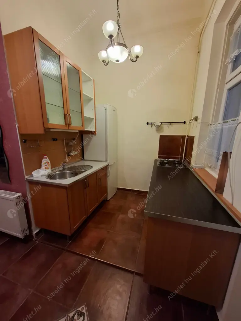 Kiadó albérlet 250000 Ft/hó áron: Budapest, XIII. kerület  Katona József utca. Mérete: 71 nm, 2 szobás | Alberlet.hu - 6593801