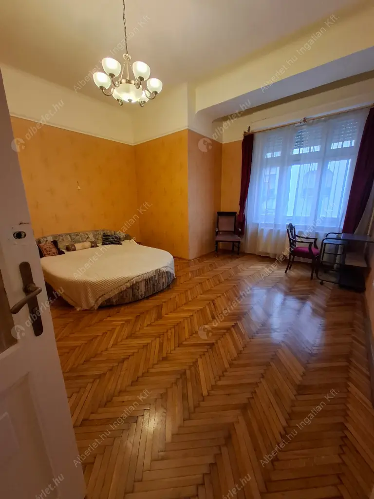 Kiadó albérlet 250000 Ft/hó áron: Budapest, XIII. kerület  Katona József utca. Mérete: 71 nm, 2 szobás | Alberlet.hu - 6593805