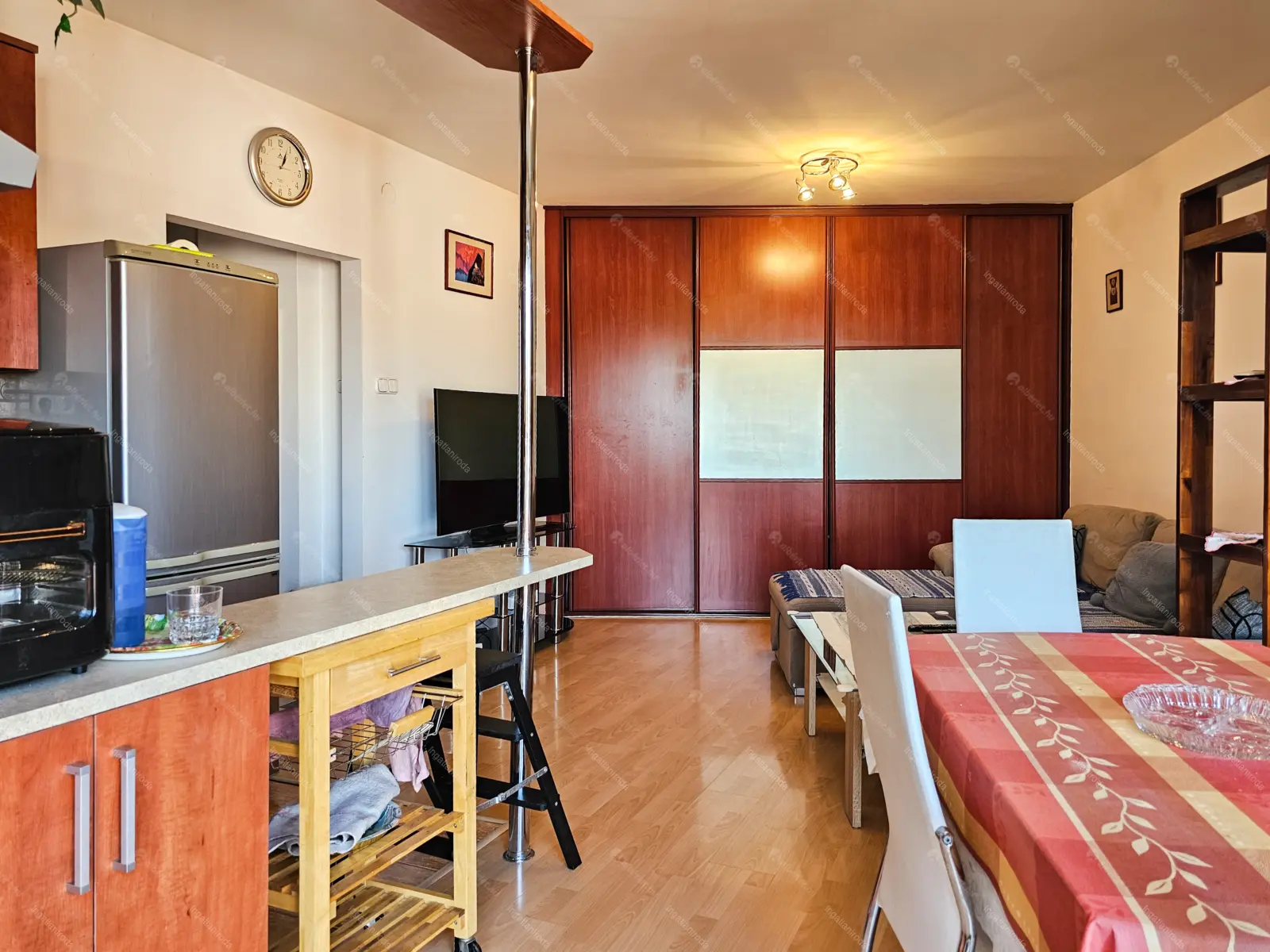 Kiadó albérlet 240000 Ft/hó áron: Budapest, XIII. kerület  Kerekes utca. Mérete: 50 nm, 2 szobás | Alberlet.hu - 6696439