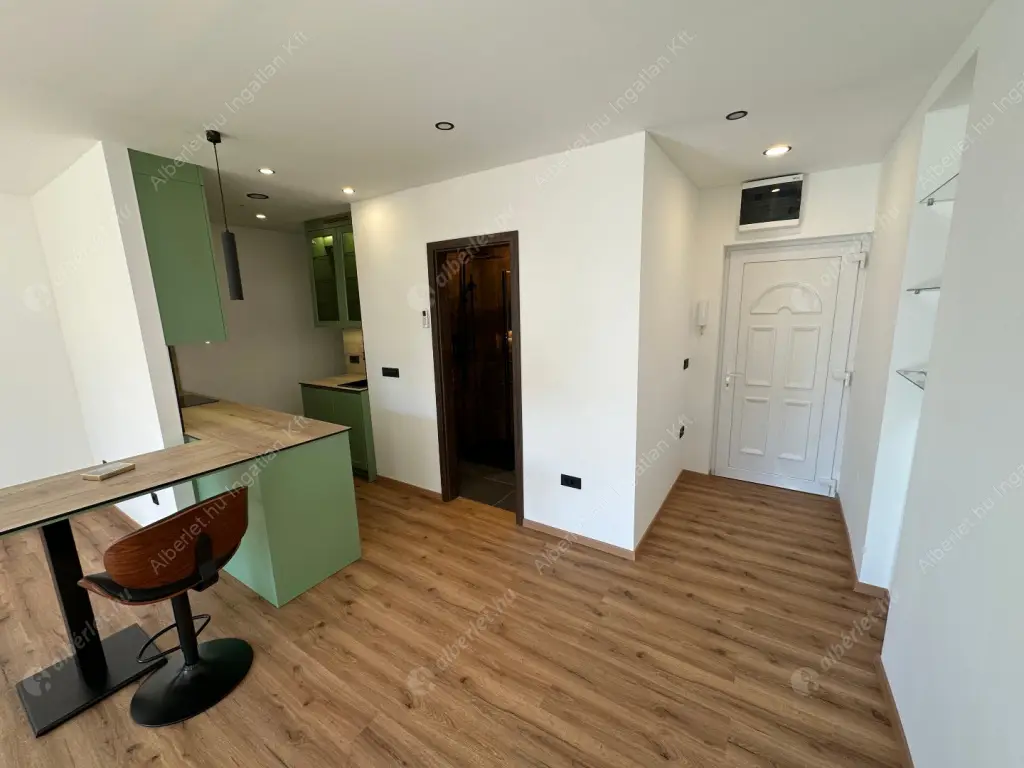 Kiadó albérlet 240000 Ft/hó áron: Budapest, XIII. kerület  Kis Gömb utca. Mérete: 41 nm, 1 szobás | Alberlet.hu - 6579664