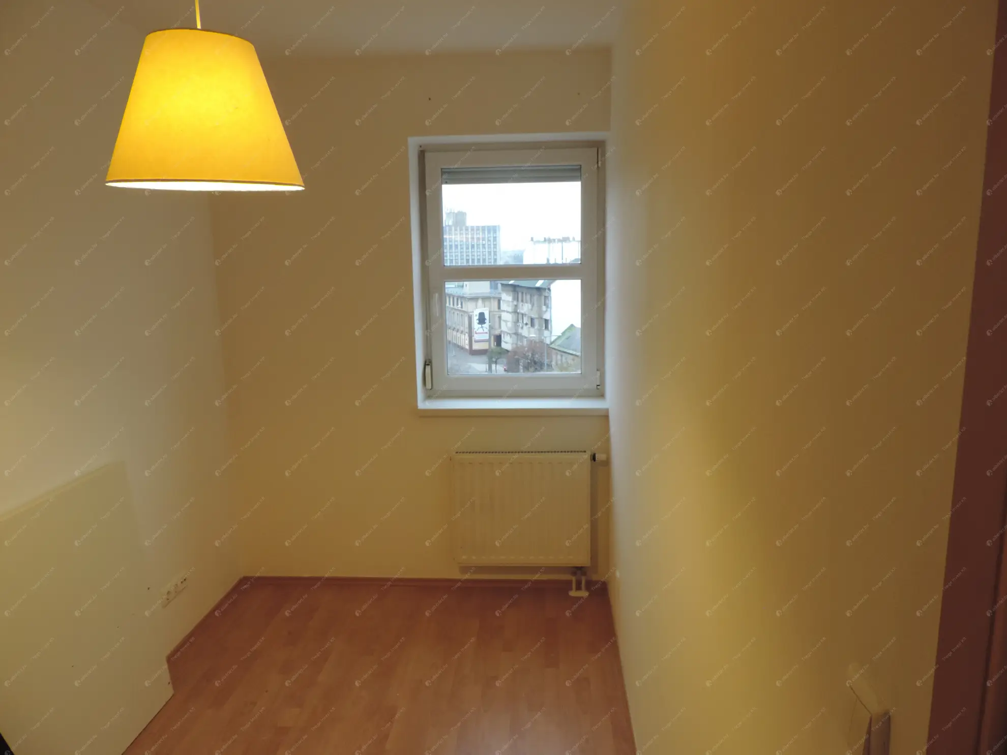 Kiadó albérlet 365000 Ft/hó áron: Budapest, XIII. kerület  Kis Gömb utca. Mérete: 69 nm, 2 szobás | Alberlet.hu - 6613316