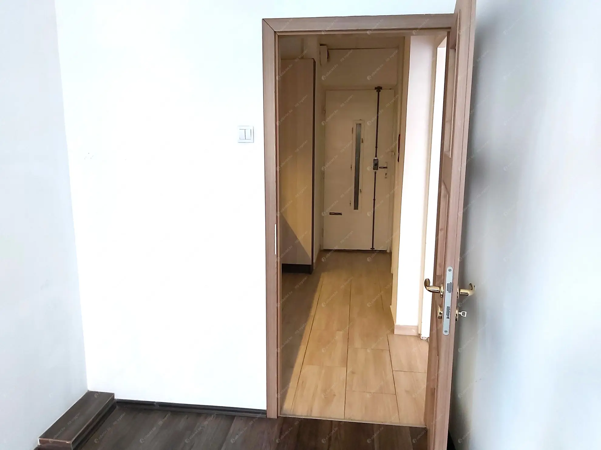 Kiadó albérlet 220000 Ft/hó áron: Budapest, XIII. kerület  Kresz Géza utca. Mérete: 37 nm, 1 szobás | Alberlet.hu - 6602155