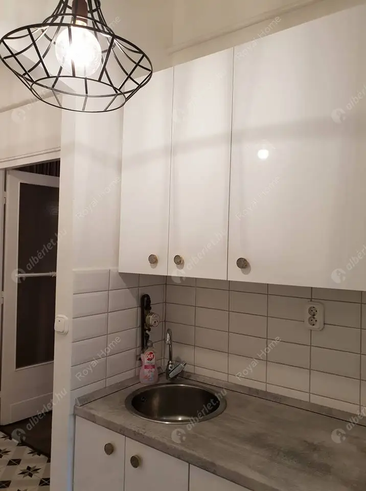 Kiadó albérlet 260000 Ft/hó áron: Budapest, XIII. kerület  Kresz Géza utca. Mérete: 42 nm, 1 szobás | Alberlet.hu - 4564172