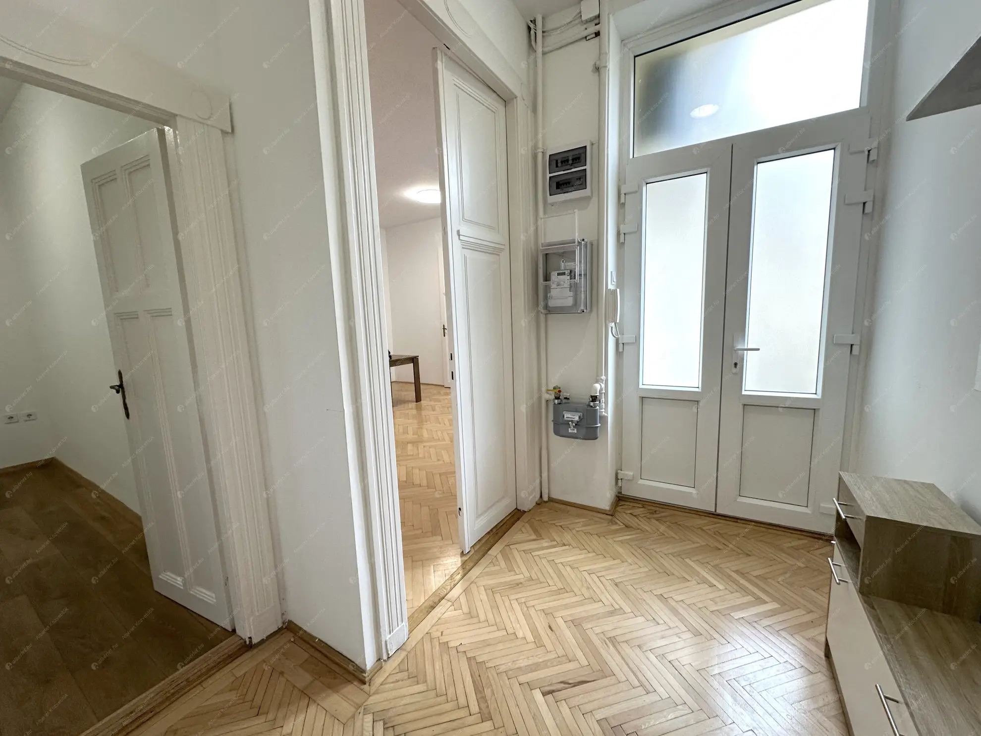 Kiadó albérlet 260000 Ft/hó áron: Budapest, XIII. kerület  Kresz Géza utca. Mérete: 60 nm, 3 szobás | Alberlet.hu - 6557525