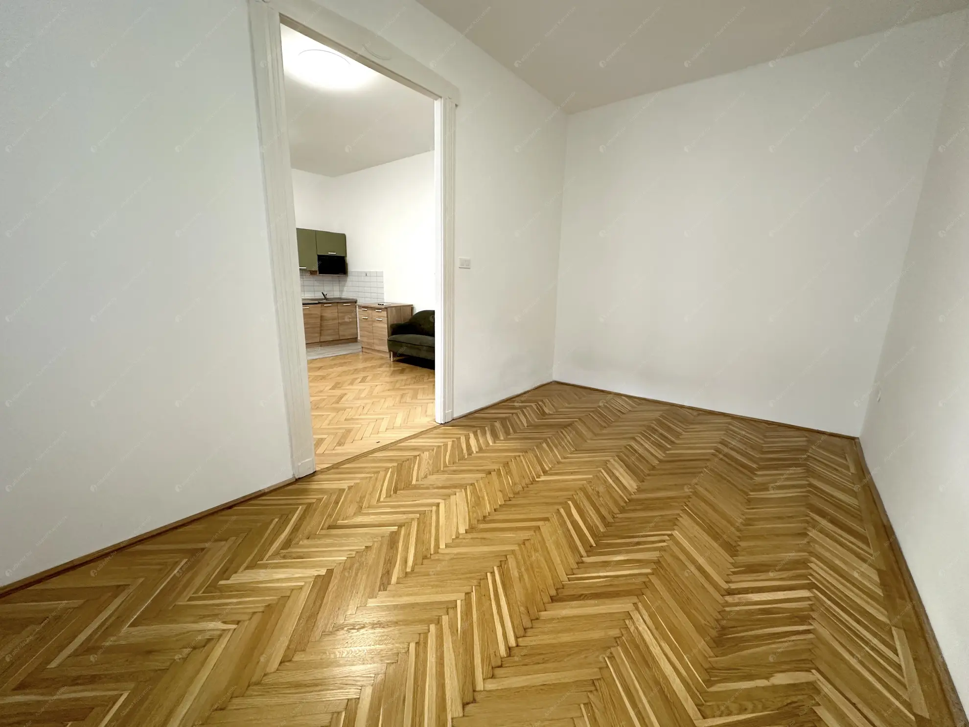 Kiadó albérlet 260000 Ft/hó áron: Budapest, XIII. kerület  Kresz Géza utca. Mérete: 60 nm, 3 szobás | Alberlet.hu - 6557530