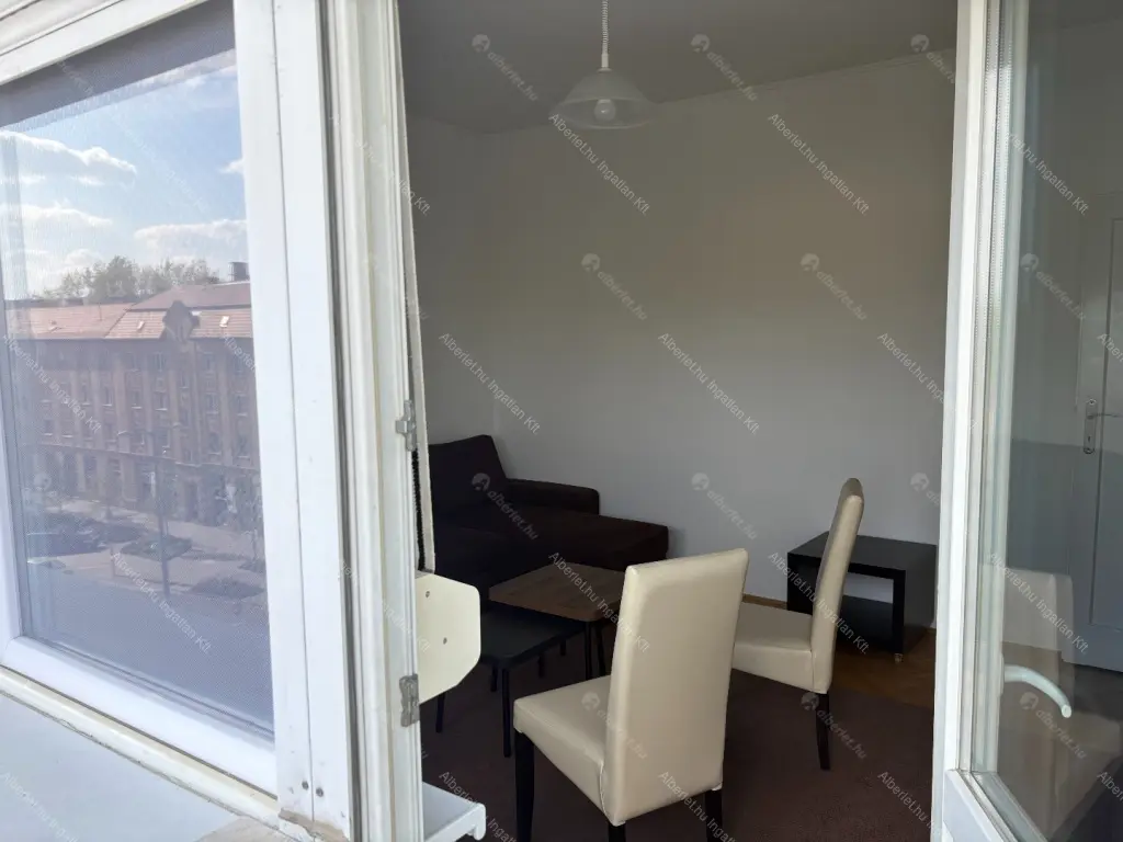 Kiadó albérlet 225000 Ft/hó áron: Budapest, XIII. kerület  Lehel utca. Mérete: 44 nm, 1 szobás | Alberlet.hu - 6709723