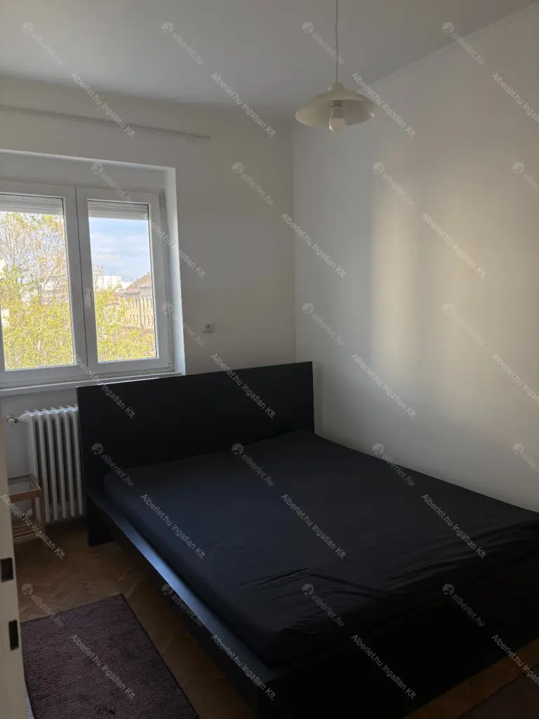 Kiadó albérlet 225000 Ft/hó áron: Budapest, XIII. kerület  Lehel utca. Mérete: 44 nm, 1 szobás | Alberlet.hu - 6709725