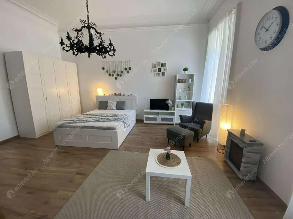 Kiadó albérlet 250000 Ft/hó áron: Budapest, XIII. kerület  Lehel utca. Mérete: 45 nm, 1 szobás | Alberlet.hu - 6565961