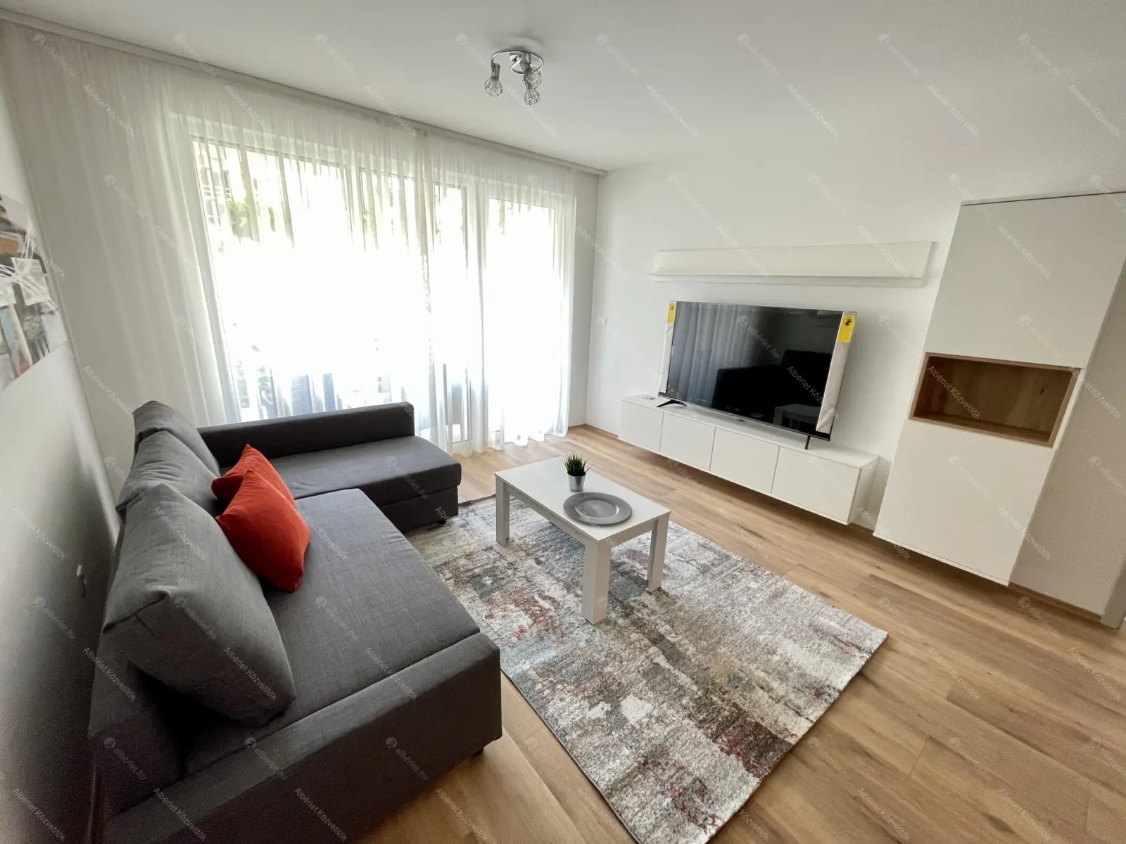 Kiadó albérlet 275000 Ft/hó áron: Budapest, XIII. kerület  Lehel utca. Mérete: 50 nm, 2 szobás | Alberlet.hu - 6028384