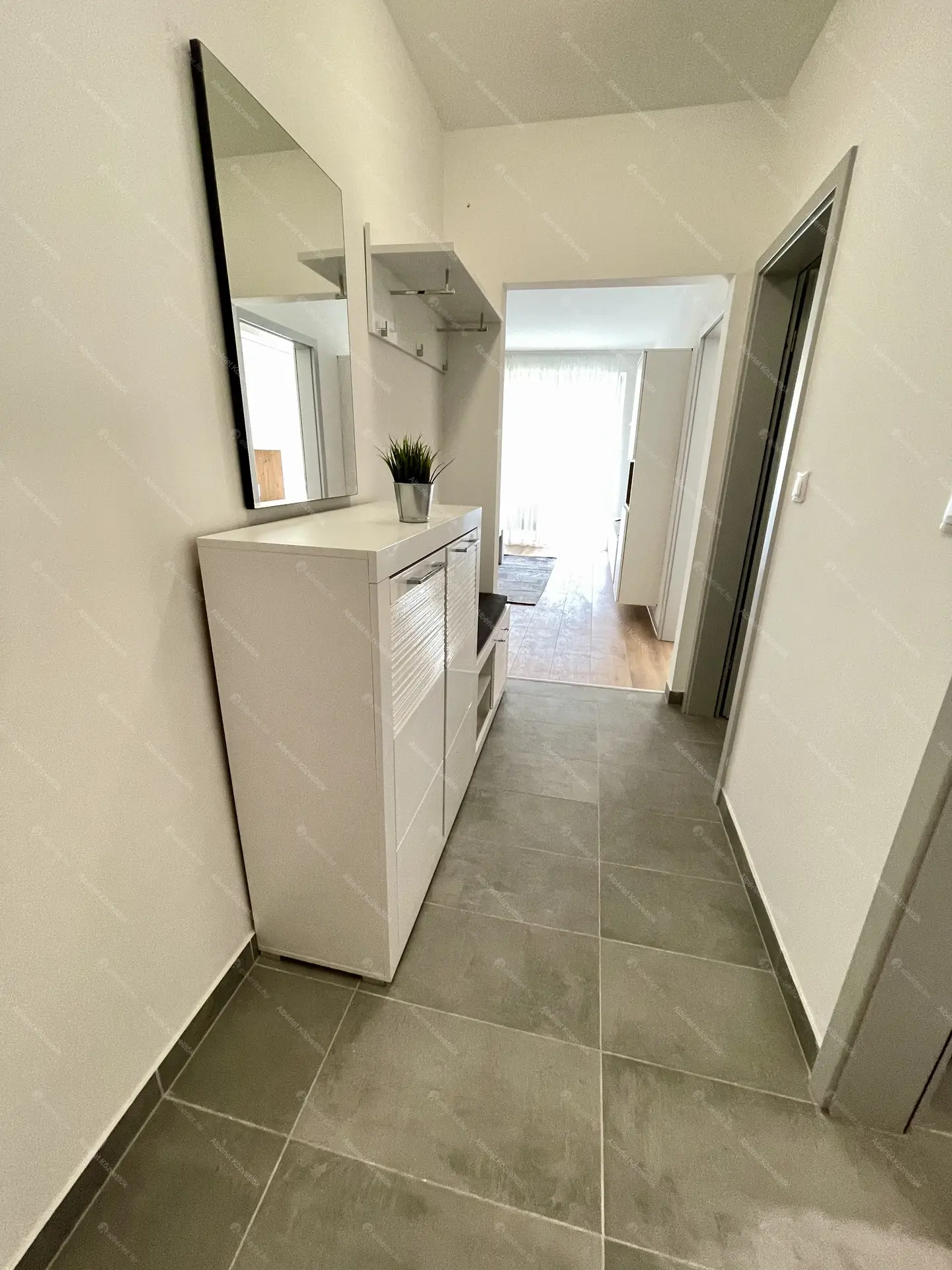 Kiadó albérlet 275000 Ft/hó áron: Budapest, XIII. kerület  Lehel utca. Mérete: 50 nm, 2 szobás | Alberlet.hu - 6028397