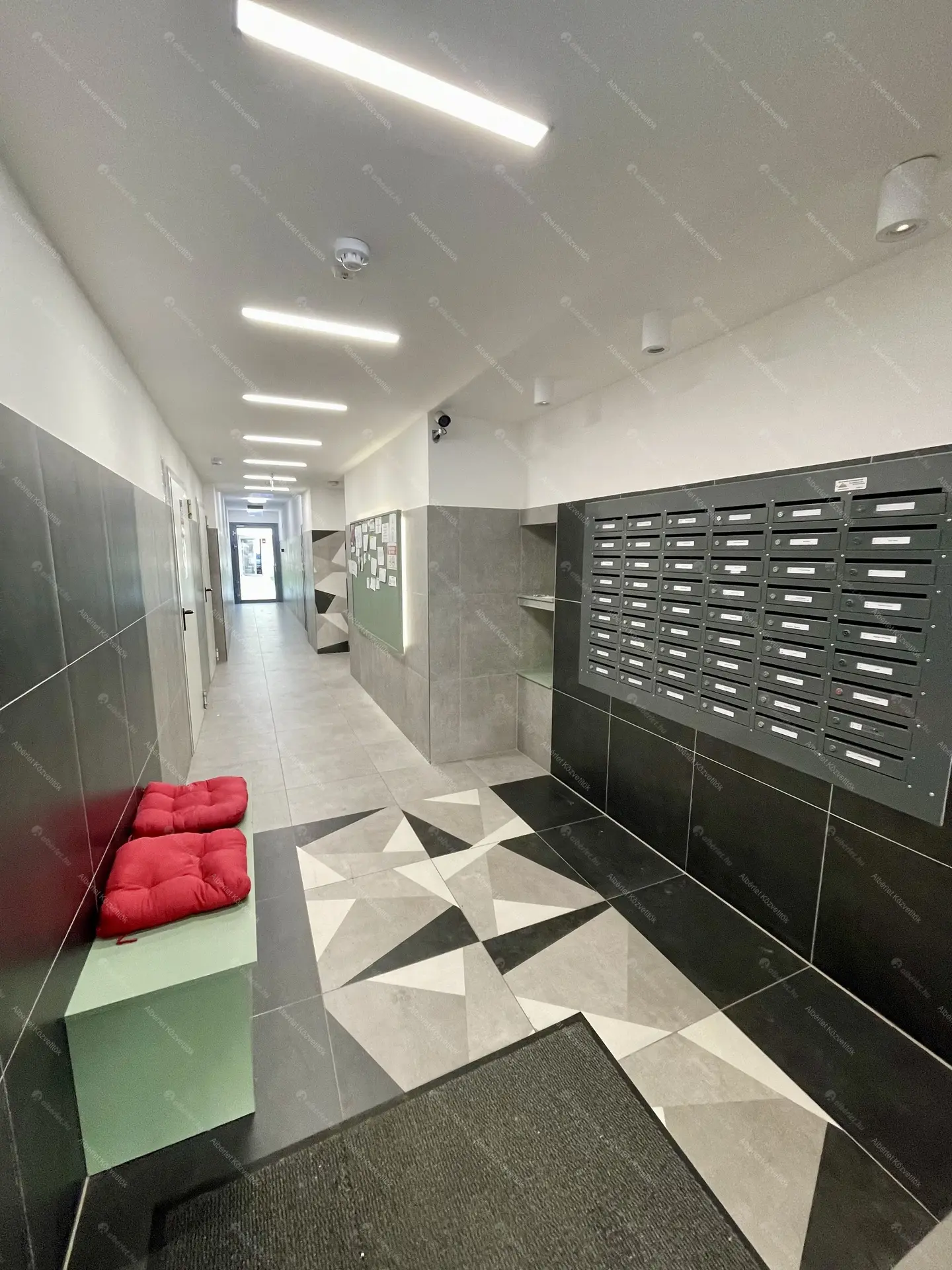 Kiadó albérlet 275000 Ft/hó áron: Budapest, XIII. kerület  Lehel utca. Mérete: 50 nm, 2 szobás | Alberlet.hu - 6028408