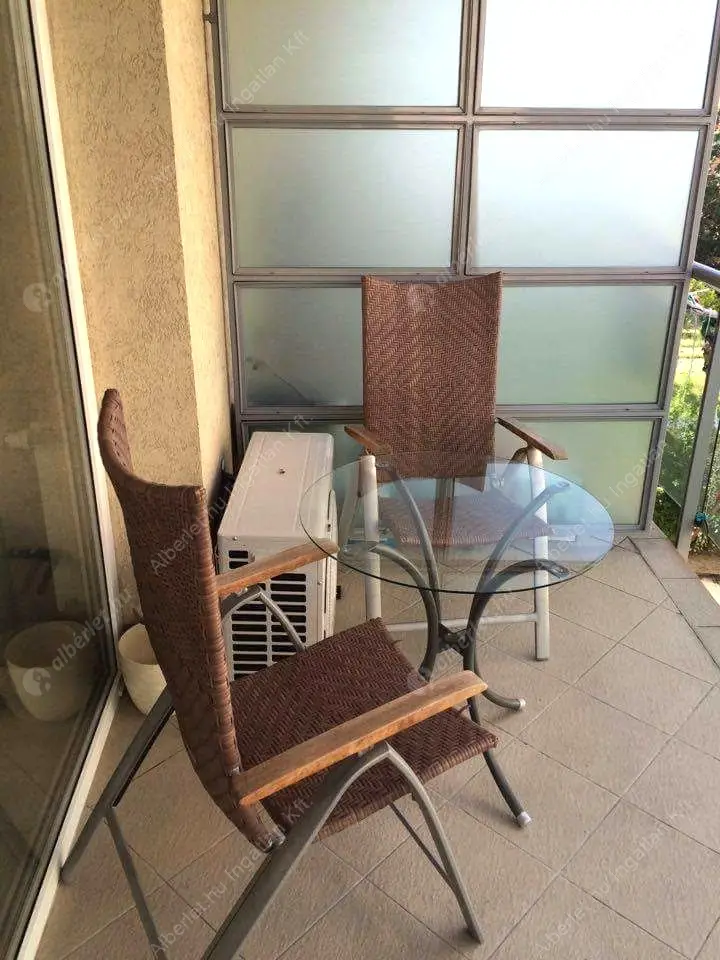 Kiadó albérlet 360000 Ft/hó áron: Budapest, XIII. kerület  Lehel utca. Mérete: 50 nm, 2 szobás | Alberlet.hu - 6618757