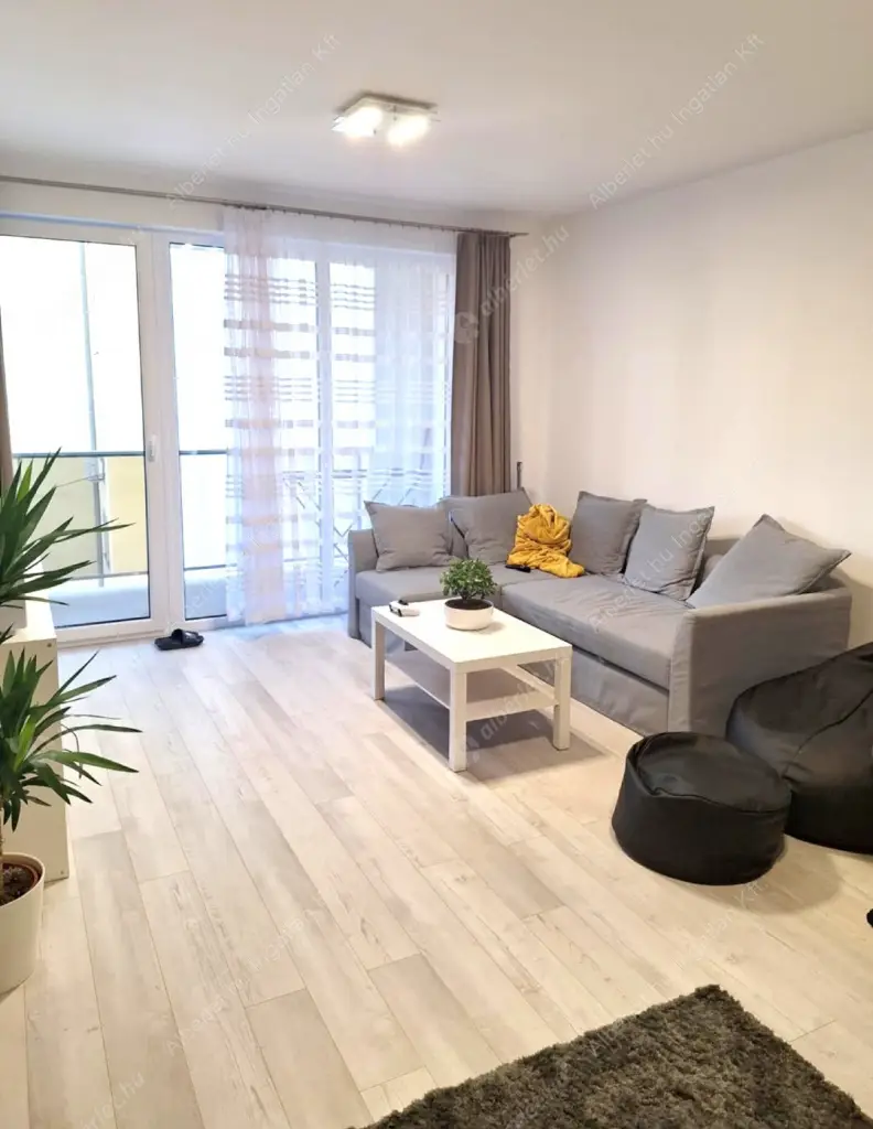 Kiadó albérlet 310000 Ft/hó áron: Budapest, XIII. kerület  Lehel utca. Mérete: 54 nm, 2 szobás | Alberlet.hu - 6629700