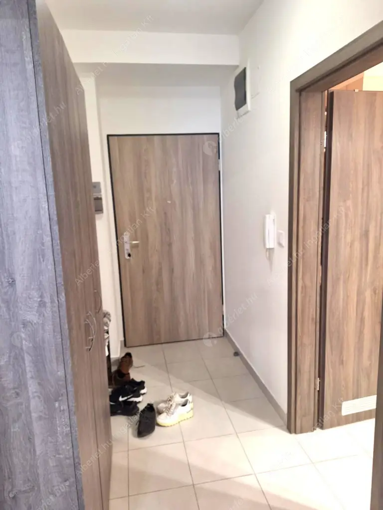 Kiadó albérlet 310000 Ft/hó áron: Budapest, XIII. kerület  Lehel utca. Mérete: 54 nm, 2 szobás | Alberlet.hu - 6633963