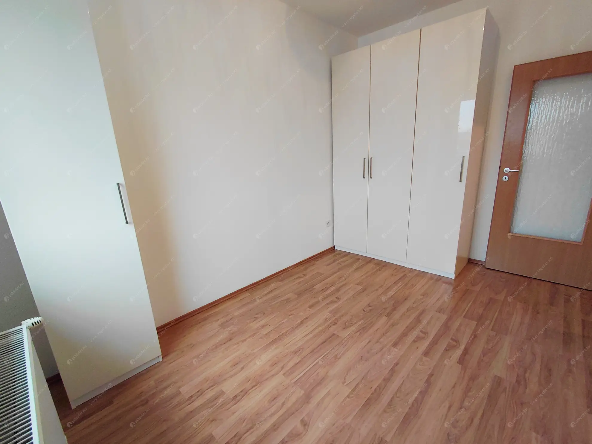 Kiadó albérlet 310000 Ft/hó áron: Budapest, XIII. kerület  Lehel utca. Mérete: 67 nm, 1 szobás | Alberlet.hu - 6603295