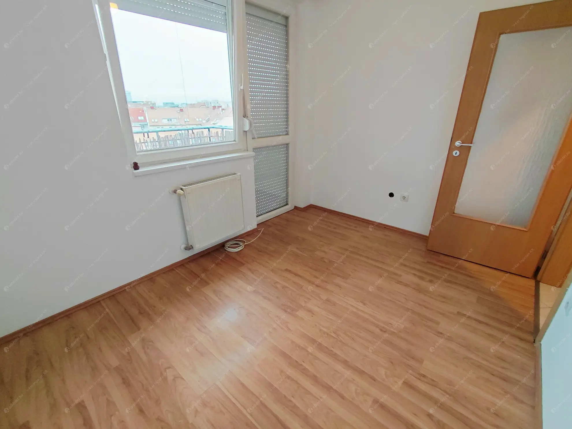 Kiadó albérlet 310000 Ft/hó áron: Budapest, XIII. kerület  Lehel utca. Mérete: 67 nm, 1 szobás | Alberlet.hu - 6603297