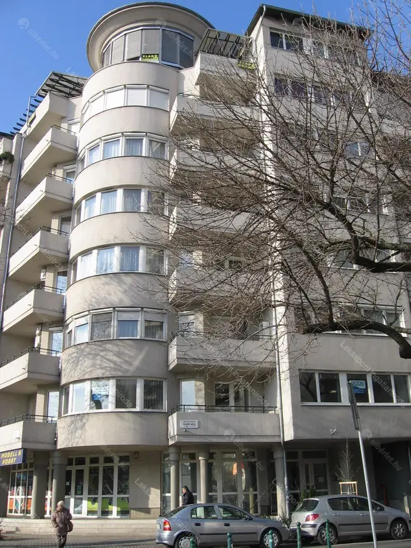 Kiadó albérlet 330000 Ft/hó áron: Budapest, XIII. kerület  Lehel utca. Mérete: 83 nm, 3 szobás | Alberlet.hu - 6702358