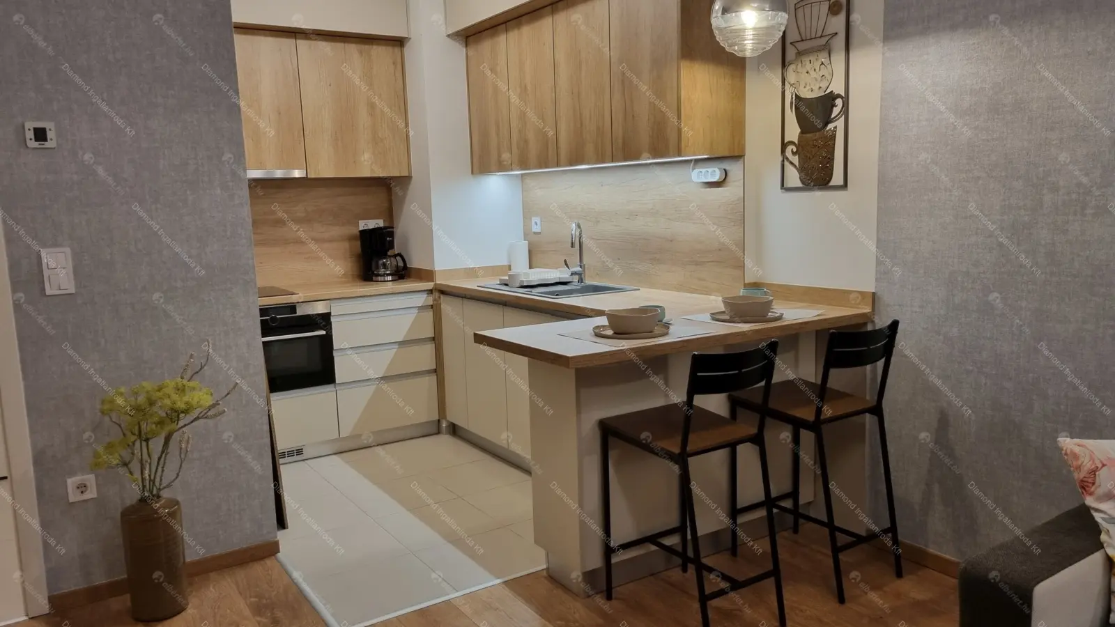 Kiadó albérlet 260000 Ft/hó áron: Budapest, XIII. kerület  Lőportár köz. Mérete: 32 nm, 1 szobás | Alberlet.hu - 6665729