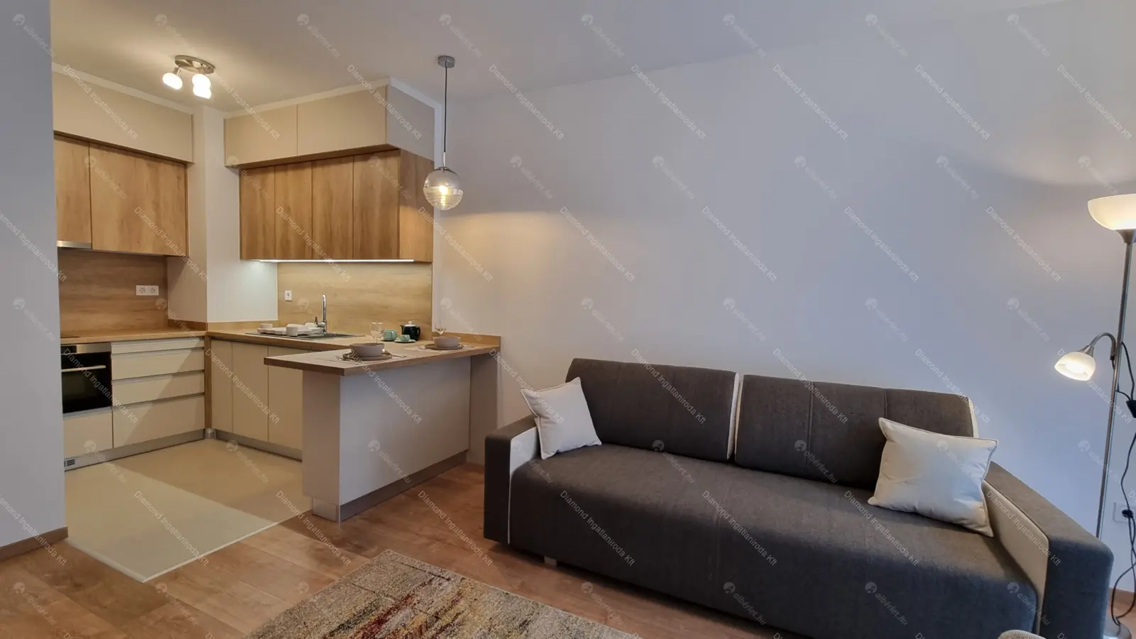 Kiadó albérlet 260000 Ft/hó áron: Budapest, XIII. kerület  Lőportár köz. Mérete: 32 nm, 1 szobás | Alberlet.hu - 6665739