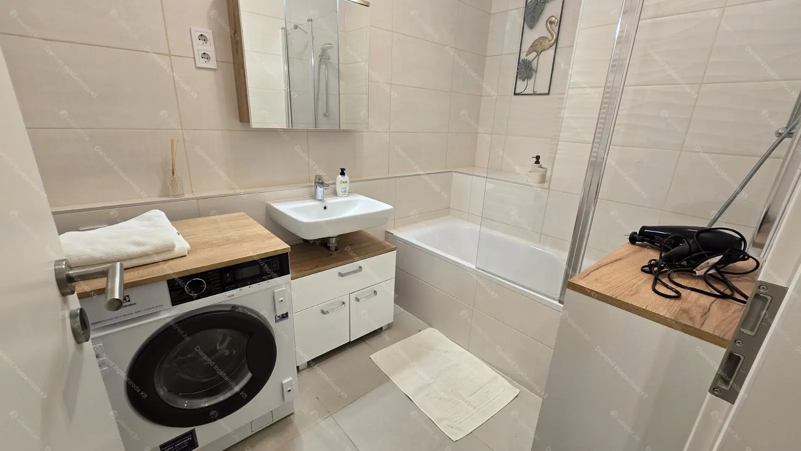 Kiadó albérlet 250000 Ft/hó áron: Budapest, XIII. kerület  Lőportár köz. Mérete: 32 nm, 1 szobás | Alberlet.hu - 6668975