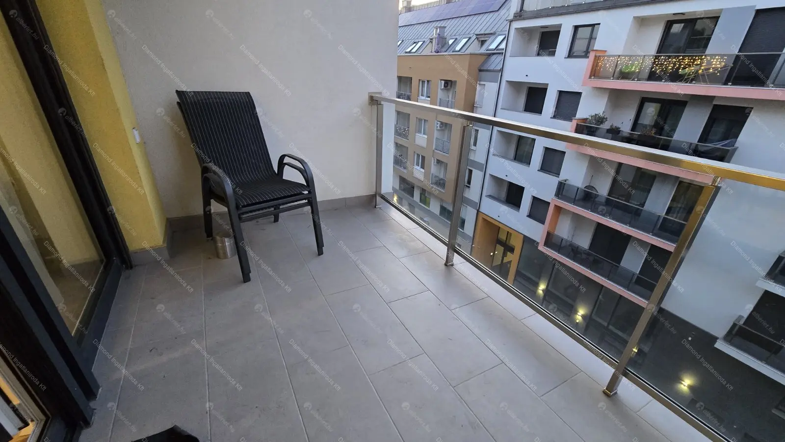 Kiadó albérlet 250000 Ft/hó áron: Budapest, XIII. kerület  Lőportár köz. Mérete: 32 nm, 1 szobás | Alberlet.hu - 6668979