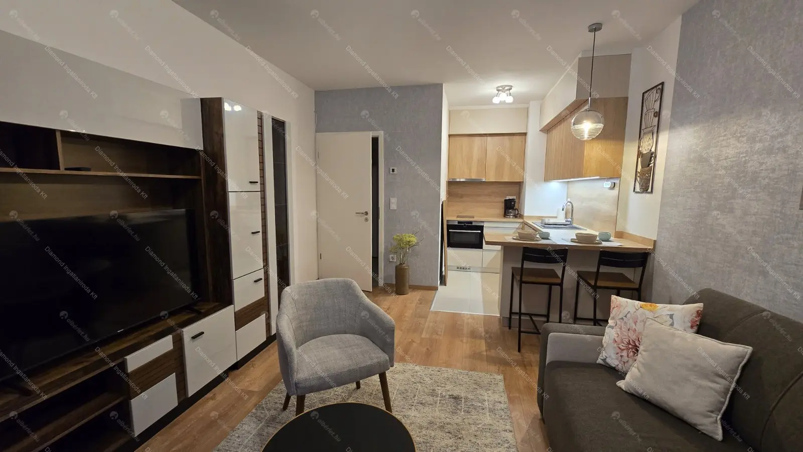 Kiadó albérlet 250000 Ft/hó áron: Budapest, XIII. kerület  Lőportár köz. Mérete: 32 nm, 1 szobás | Alberlet.hu - 6668983