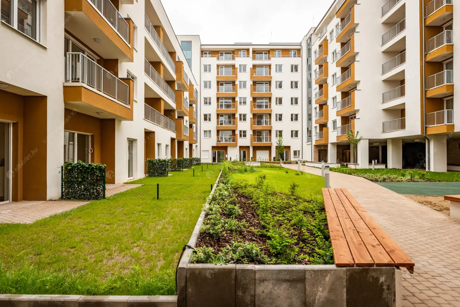 Kiadó albérlet 270000 Ft/hó áron: Budapest, XIII. kerület  Lőportár utca. Mérete: 42 nm, 2 szobás | Alberlet.hu - 6598362