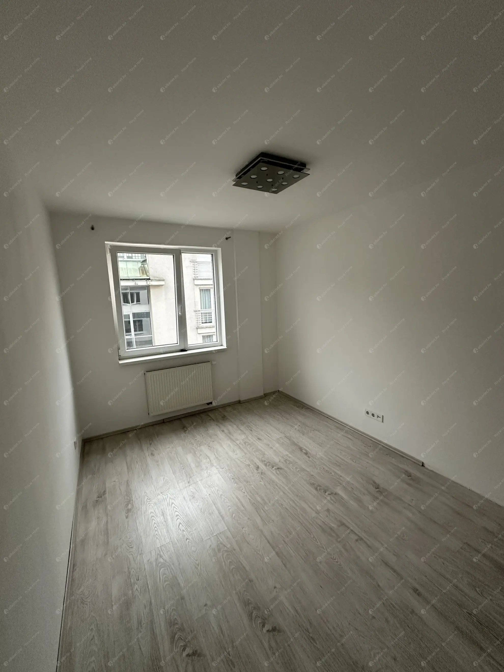 Kiadó albérlet 270000 Ft/hó áron: Budapest, XIII. kerület  Lőportár utca. Mérete: 47 nm, 2 szobás | Alberlet.hu - 6612068