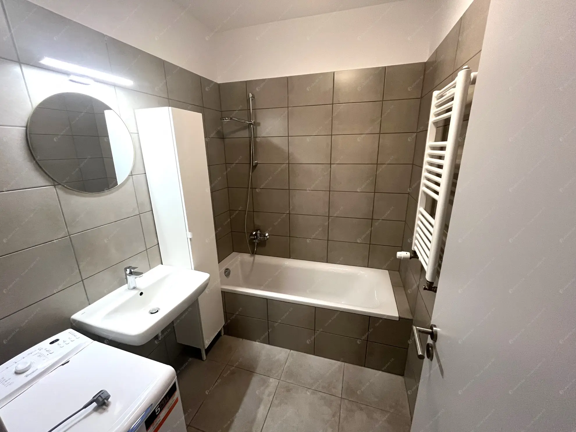 Kiadó albérlet 370000 Ft/hó áron: Budapest, XIII. kerület  Lőportár utca. Mérete: 55 nm, 1 szobás | Alberlet.hu - 6588942