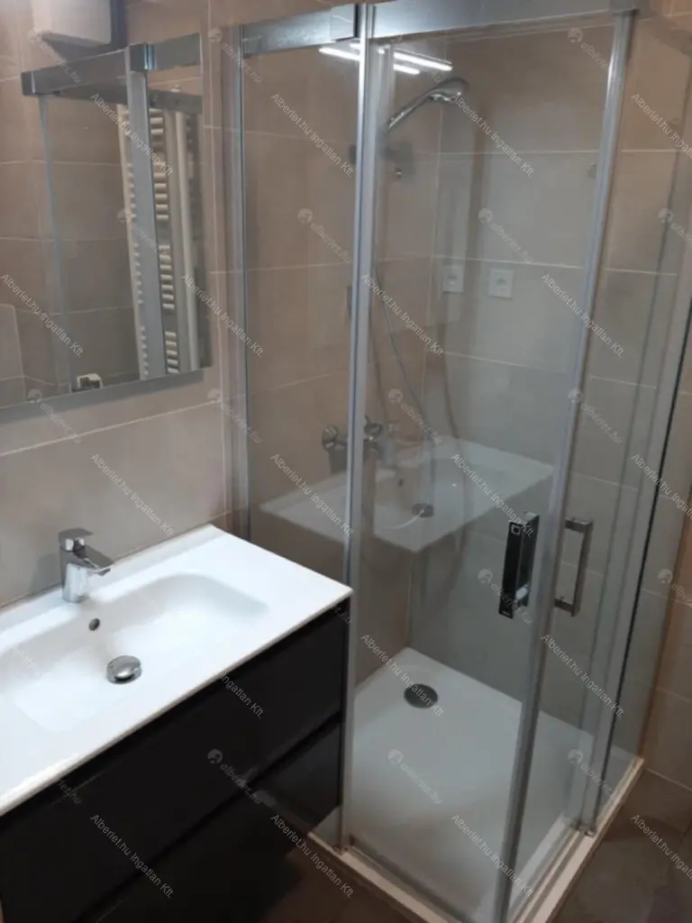 Kiadó albérlet 420000 Ft/hó áron: Budapest, XIII. kerület  Lőportár utca. Mérete: 63 nm, 3 szobás | Alberlet.hu - 6649740