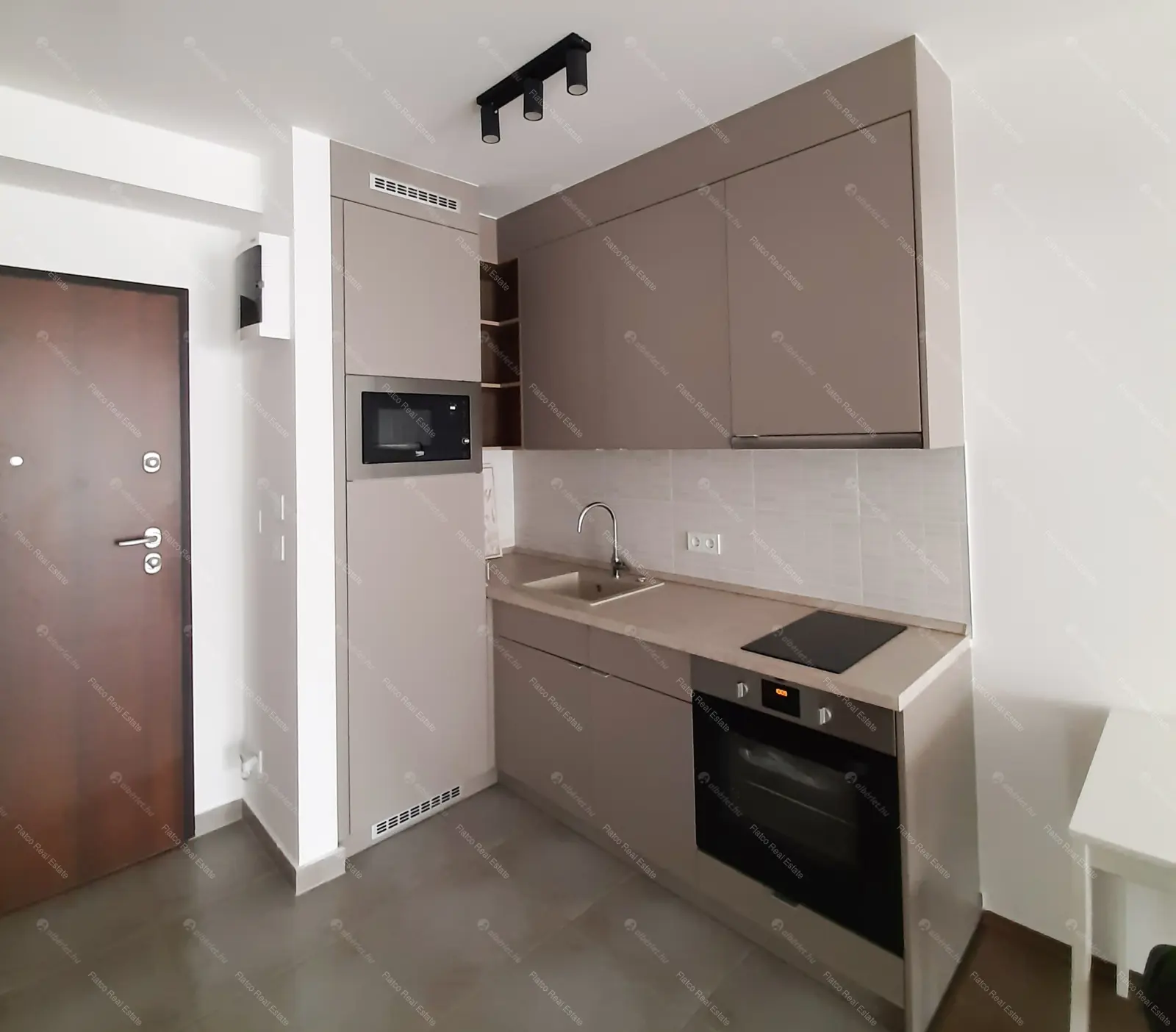 Kiadó albérlet 239000 Ft/hó áron: Budapest, XIII. kerület  Madarász Viktor utca. Mérete: 33 nm, 1 szobás | Alberlet.hu - 6653148