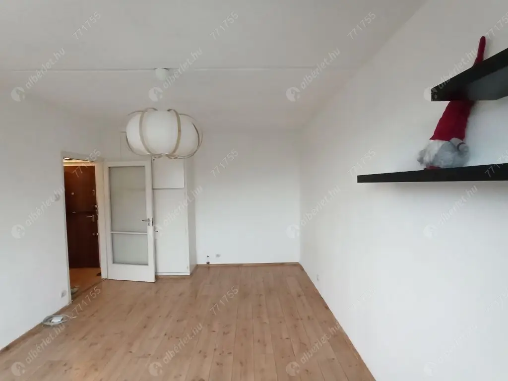 Kiadó albérlet 200000 Ft/hó áron: Budapest, XIII. kerület  Madarász Viktor utca. Mérete: 34 nm, 1 szobás | Alberlet.hu - 6597342