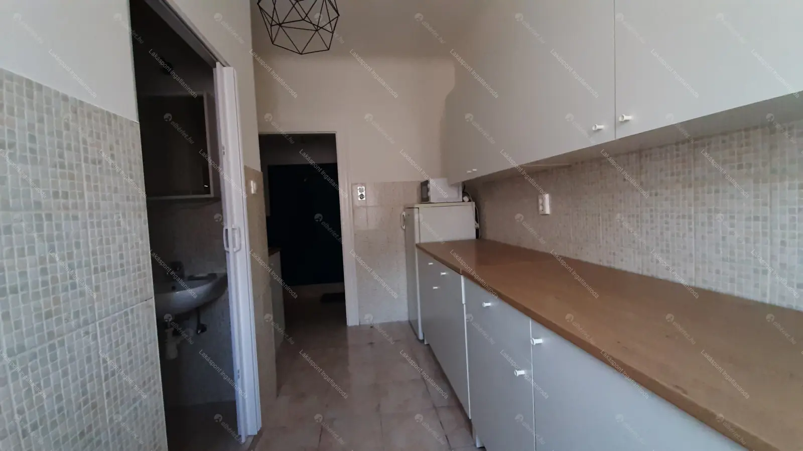 Kiadó albérlet 240000 Ft/hó áron: Budapest, XIII. kerület  Madarász Viktor utca. Mérete: 50 nm, 2 szobás | Alberlet.hu - 6671291