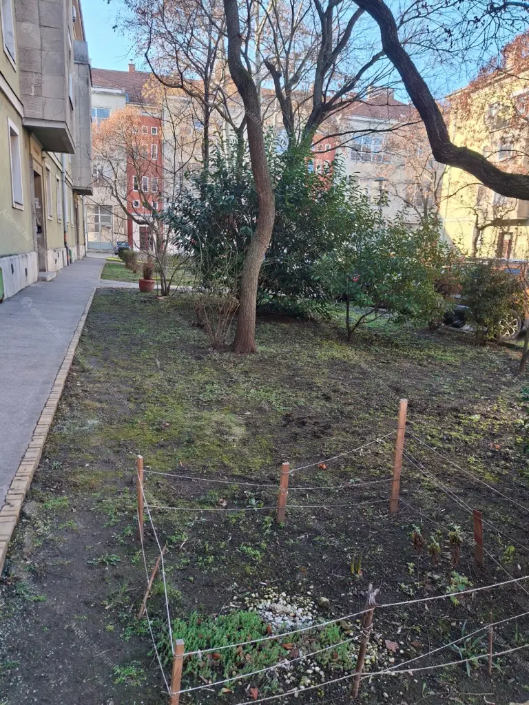 Kiadó albérlet 175000 Ft/hó áron: Budapest, XIII. kerület  Máglya köz. Mérete: 35 nm, 1 szobás | Alberlet.hu - 6654877