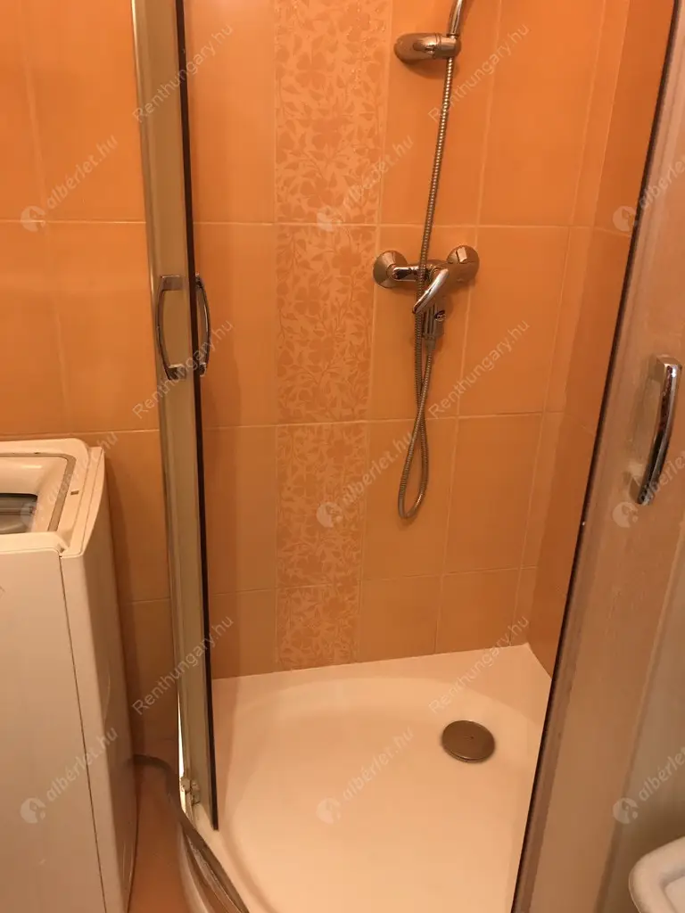 Kiadó albérlet 230000 Ft/hó áron: Budapest, XIII. kerület  Máglya köz. Mérete: 55 nm, 2 szobás | Alberlet.hu - 6416855