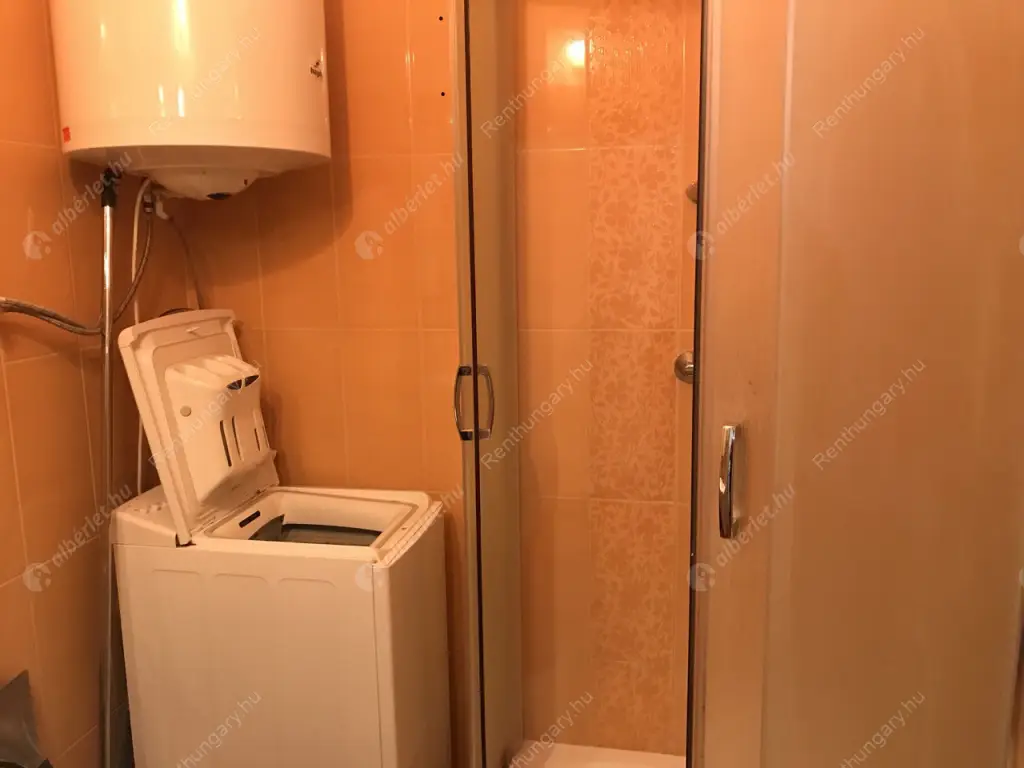 Kiadó albérlet 230000 Ft/hó áron: Budapest, XIII. kerület  Máglya köz. Mérete: 55 nm, 2 szobás | Alberlet.hu - 6416856