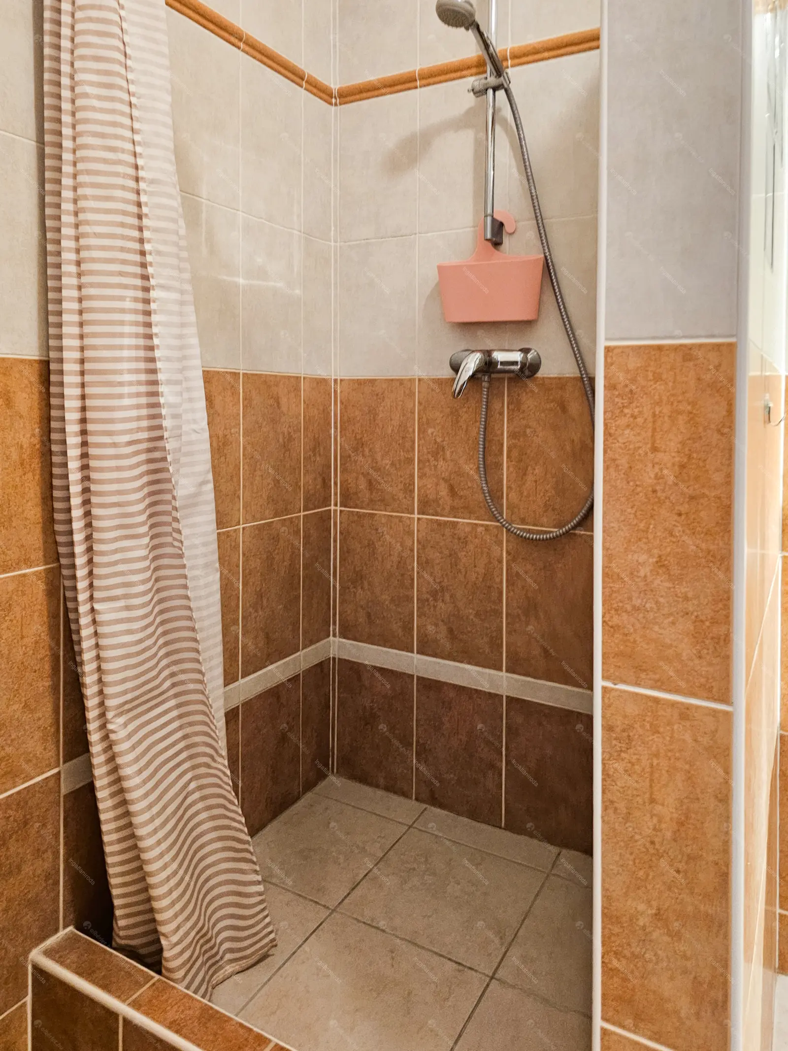 Kiadó albérlet 758000 Ft/hó áron: Budapest, XIII. kerület  Marina sétány. Mérete: 105 nm, 3 szobás | Alberlet.hu - 6658589